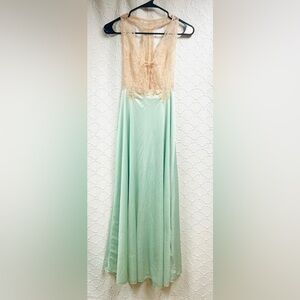 Vintage Glydons Mint Green and Creamy Floral Lace Nightgown